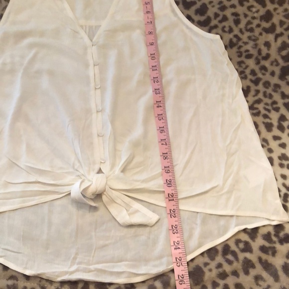 NWOT Express Sleeveless Top Size Small - Picture 13 of 16